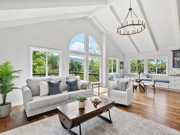 4714 Muirfield Court, Santa Rosa, CA 95405