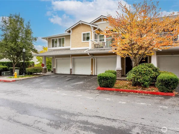 21240 40th Place S Unit B, SeaTac, WA 98198