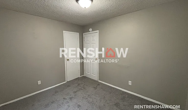 3149 University St — Photo 3