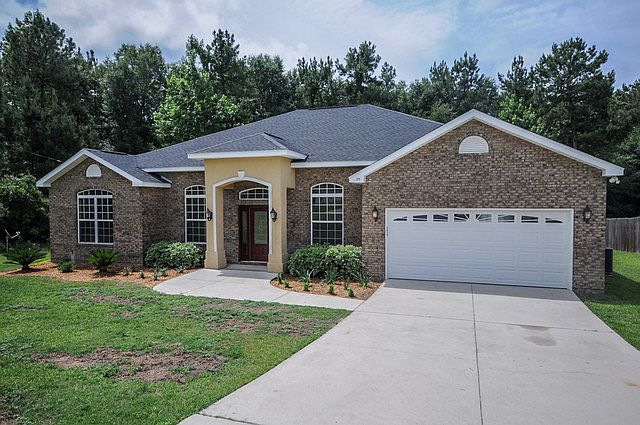 1st image of 275 Ponderosa Cir