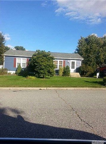 1st image of 109 8th Ave