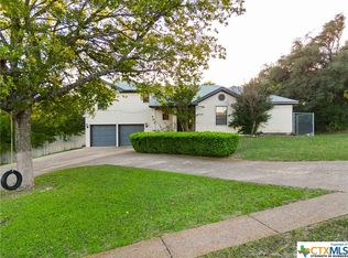 402 Wild Plum Dr, Copperas Cove, TX 76522