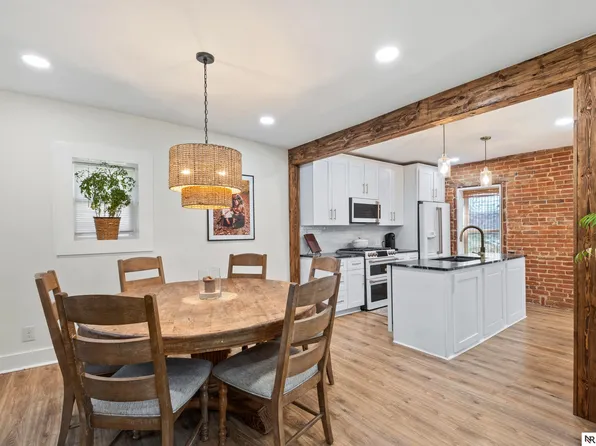 807 7th St, Peru, NE 68421