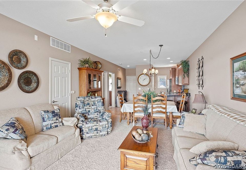 1st image of 730 Flame Dr #3C