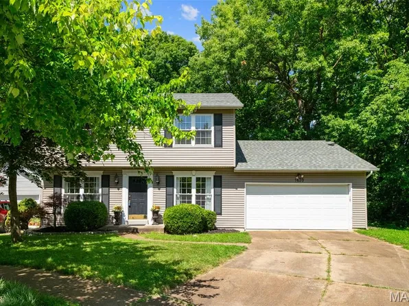 1439 Briarcreek Dr, Saint Louis, MO 63122