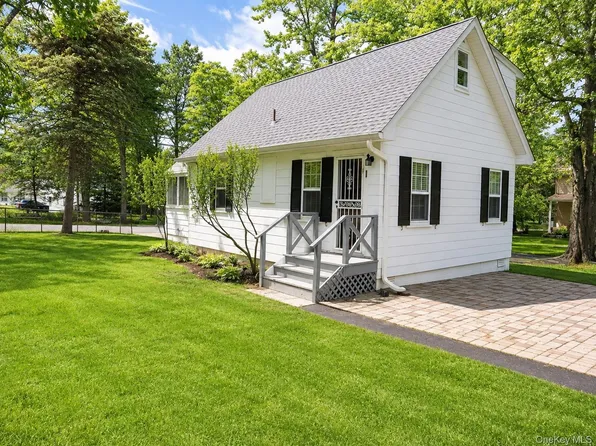 46 Midway Drive, Monroe, NY 10950