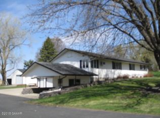 27 Kensington Ave S, Kensington, MN 56343