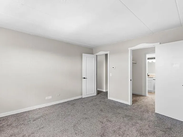 1 Renaissance Pl #709A — Photo 15