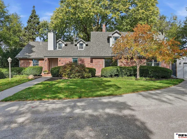 8000 Pioneers Blvd, Lincoln, NE 68506