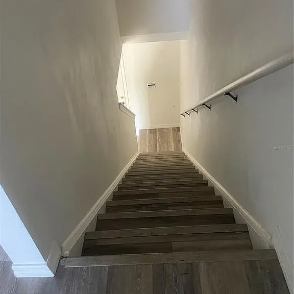 Savannah Wood Dr — Photo 25