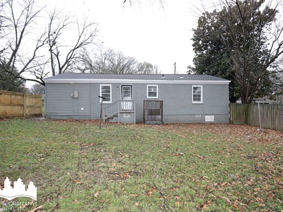5th image of 2474 Corning Ave