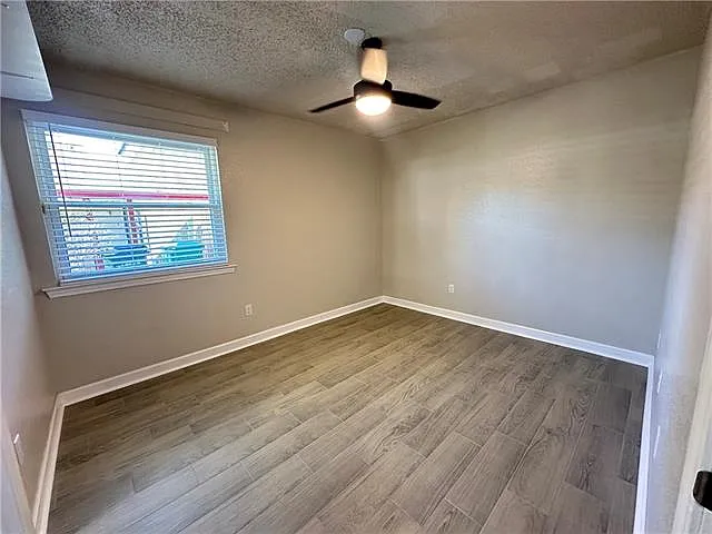 5913 S Oak Dr — Photo 8