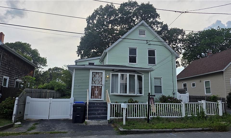 1st image of 18 Glen St