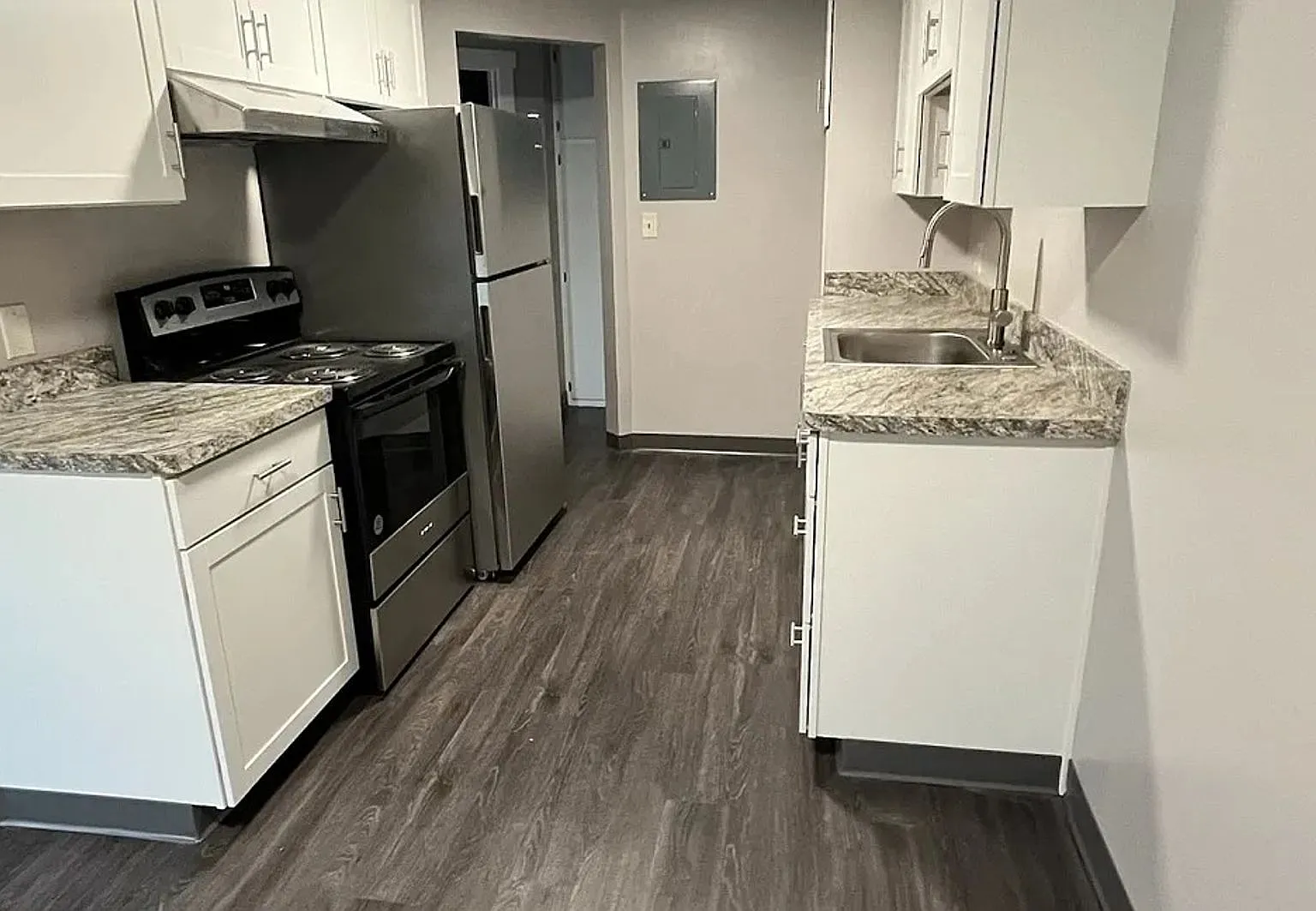 10th Ave. Apartments — Photo 1