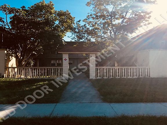 3rd image of 955 Knox McRae Dr APT 8