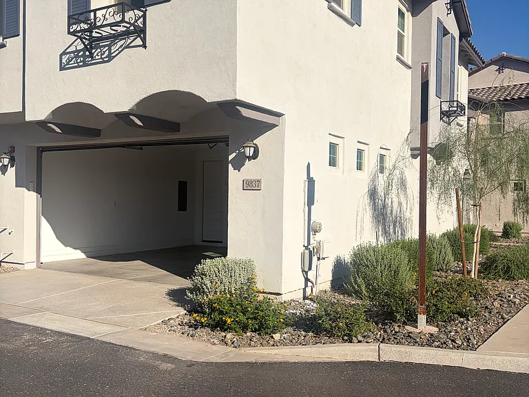 9837 E Gamma Ave — Photo 12