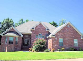 1016 Skyline Dr, Alexander, AR 72002