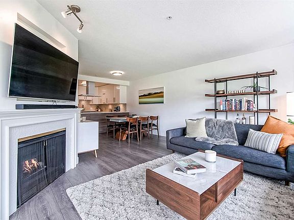 2nd image of 1859 Spyglass Pl #212