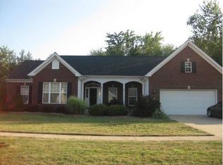 38653 Avalon Dr, North Ridgeville, OH 44039