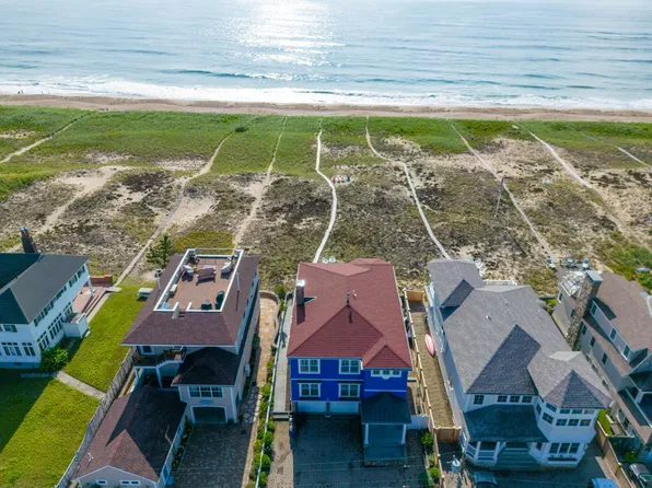 219 Atlantic Avenue, Seabrook, NH 03874