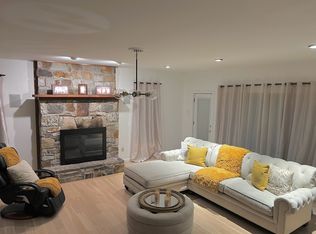 382 S White Rock Rd, Holmes, NY 12531