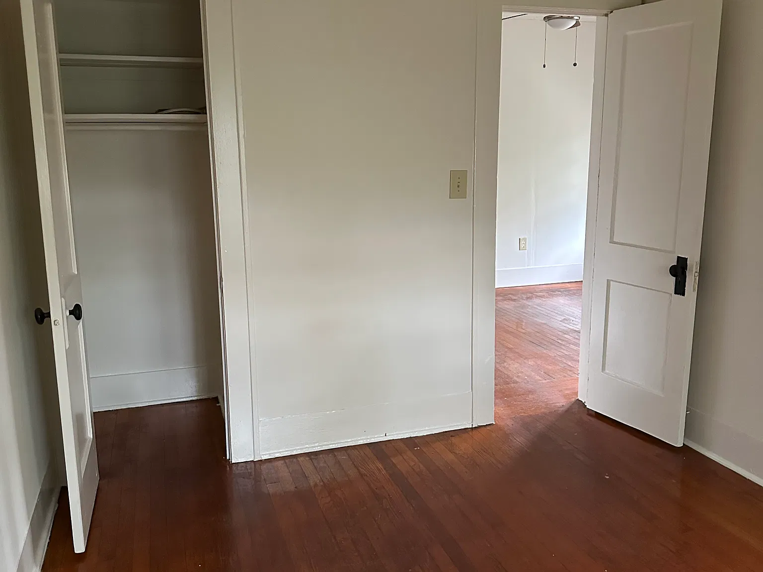 635 E Concord St — Photo 3