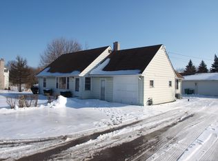 22133 W Morton Dr, Lake Villa, IL 60046