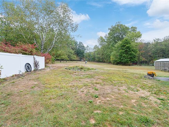 5th image of 1649 Betz Dr