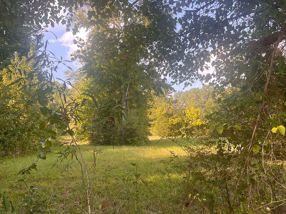 2nd image of 2734 Flat Shoals Rd