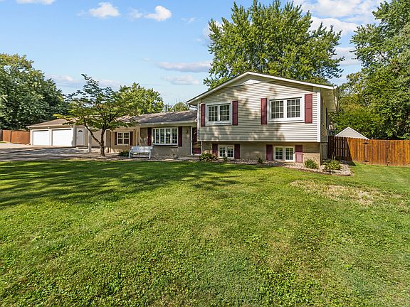 2nd image of 8069 Folkstone Rd