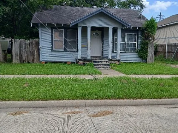 4126 Grandberry St #A, Beaumont, TX 77705