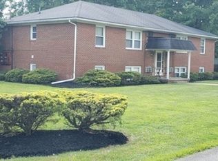 3880 Niles Carver Rd APT 11, Mineral Ridge, OH 44440