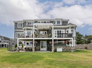 9 Sailboat Ln, Saco, ME 04072