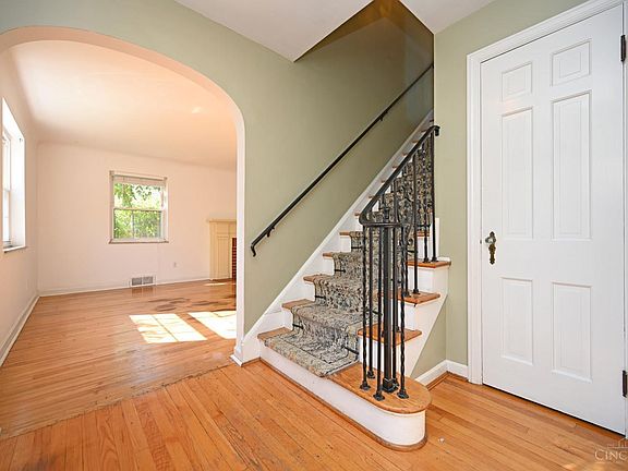 5th image of 2630 Gracewood Ave