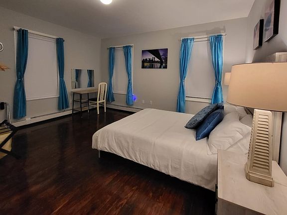 5th image of 193 W Lincoln Ave APT 3