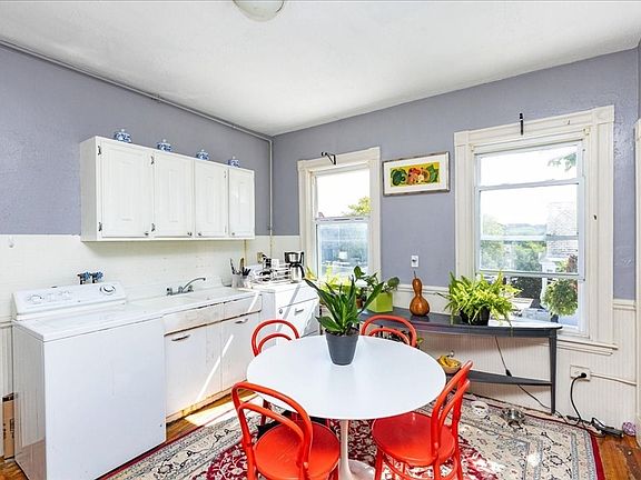 2nd image of 55 South St #3