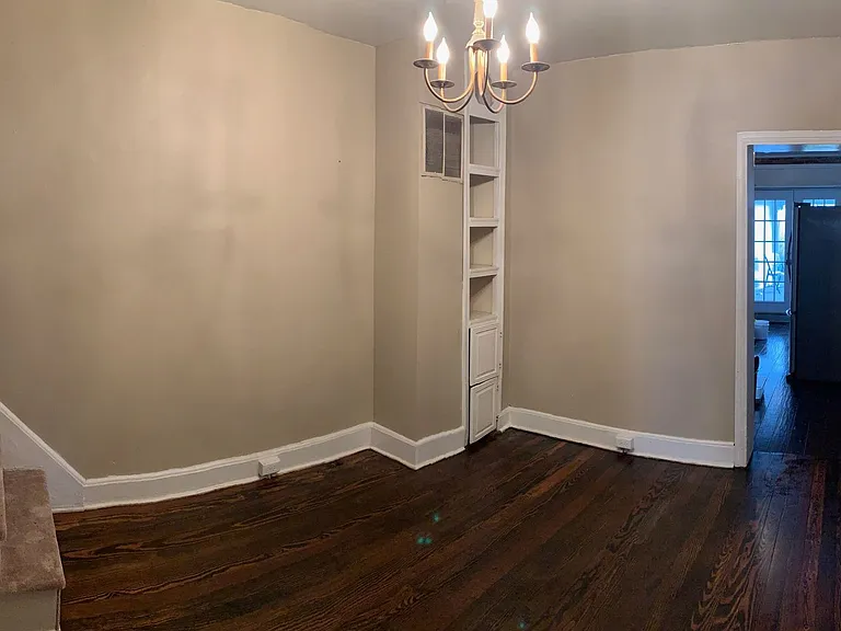 205 W 5th St — Photo 7