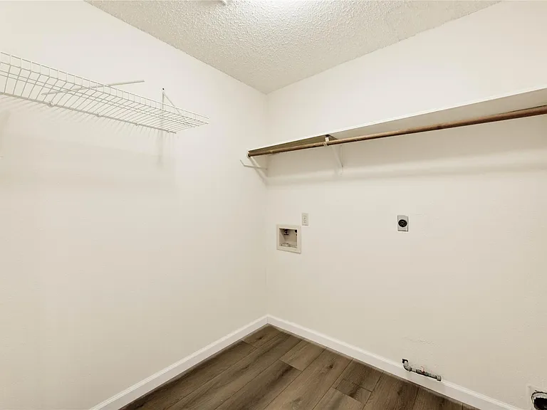 2338 Bent River Dr — Photo 29