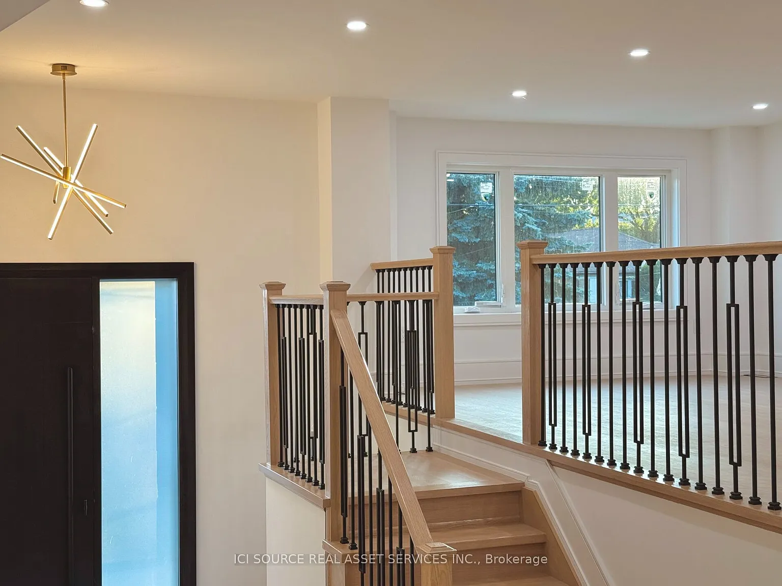 4 bed, $4,970 — Photo 2