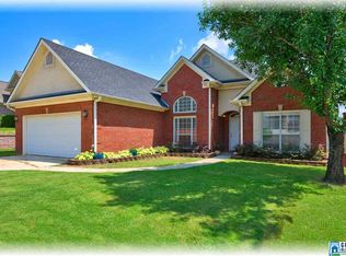 611 Cottage Dr, Mount Olive, AL 35117