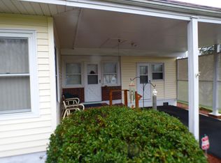 4777 Ader Dr, Winston Salem, NC 27105