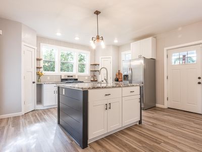 211 E 7th St, Clare, MI, 48617