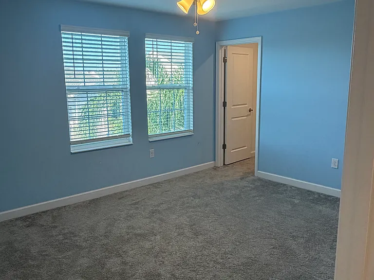 5037 Bessie Ct — Photo 60