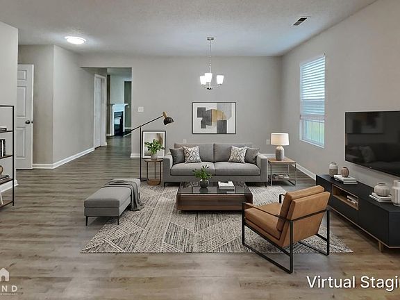 3rd image of 4076 Clovelly Dr