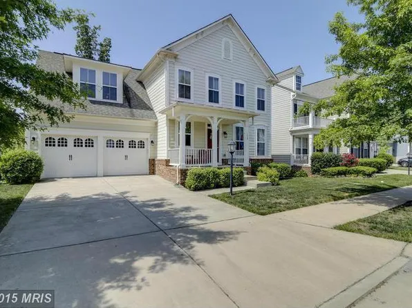 1406 Graham Dr, Fredericksburg, VA 22401