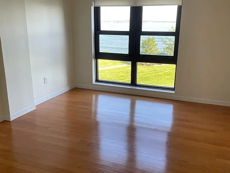 1 bed, 1.0 bath, 947 sqft, $1,990 — Photo 3