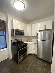 Rented by Tapiro Realty