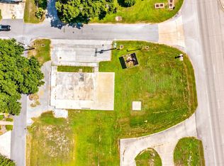 160A Henry St, Golden Meadow, LA 70357