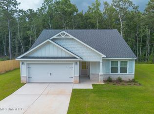 9642 W Oaklawn Rd, Biloxi, MS 39532