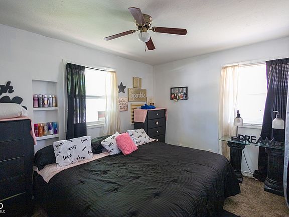 5th image of 8039 Harrison Dr